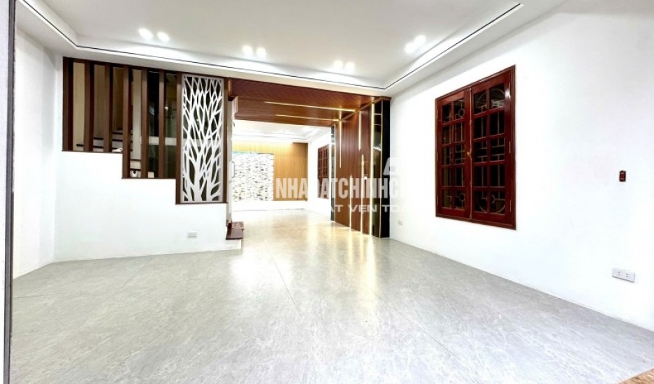 BÁN GẤP NHÀ XUÂN ĐỈNH-66M2 X 6 TẦNG-MT6.2M-NHỈNH22 TỶ-THANG MÁY-FULL NỘI THẤT-Ô TÔ ĐỖ CỬA